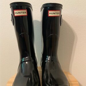 Hunter Black High Gloss Rain Boots Women's Size 8